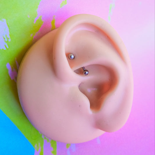 Titanium internally threaded curved barbell basic