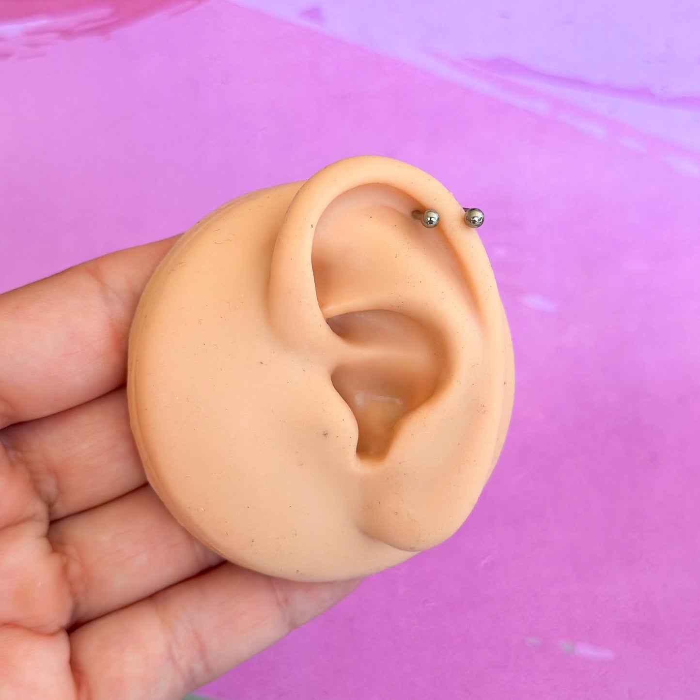 Titanium internally threaded horseshoe