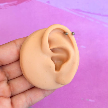 Titanium internally threaded horseshoe