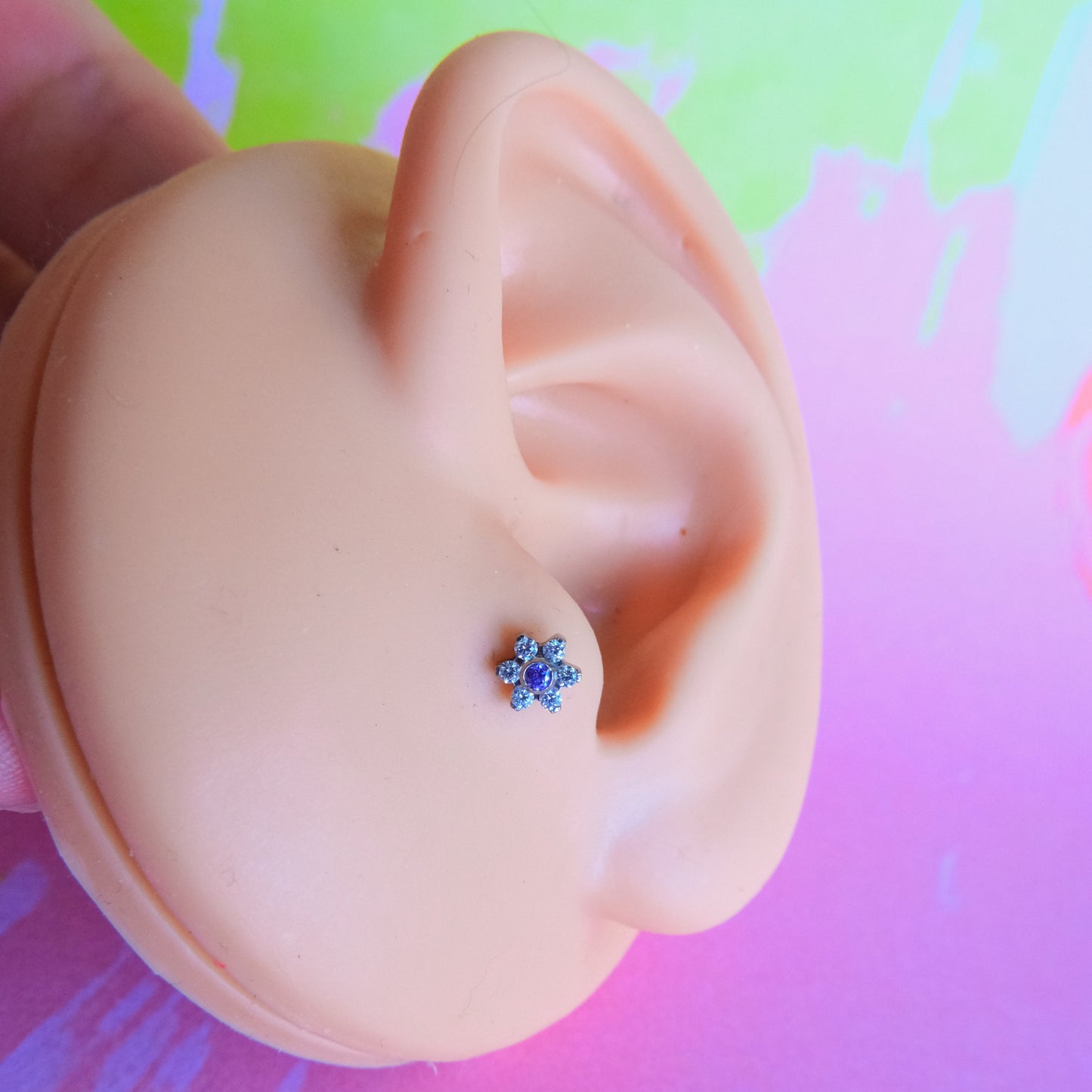 Titanium 6 petals flower zircon flatback