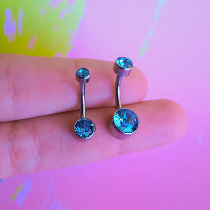 Titanium internally threaded navel zircon belly
