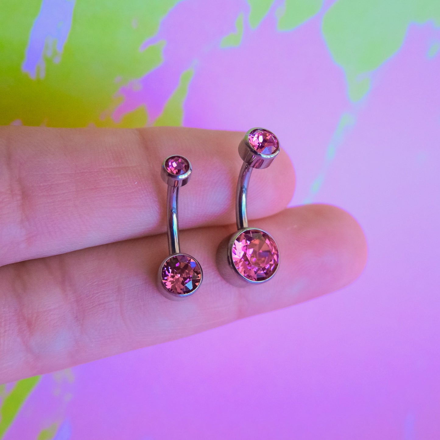 Titanium internally threaded navel zircon belly