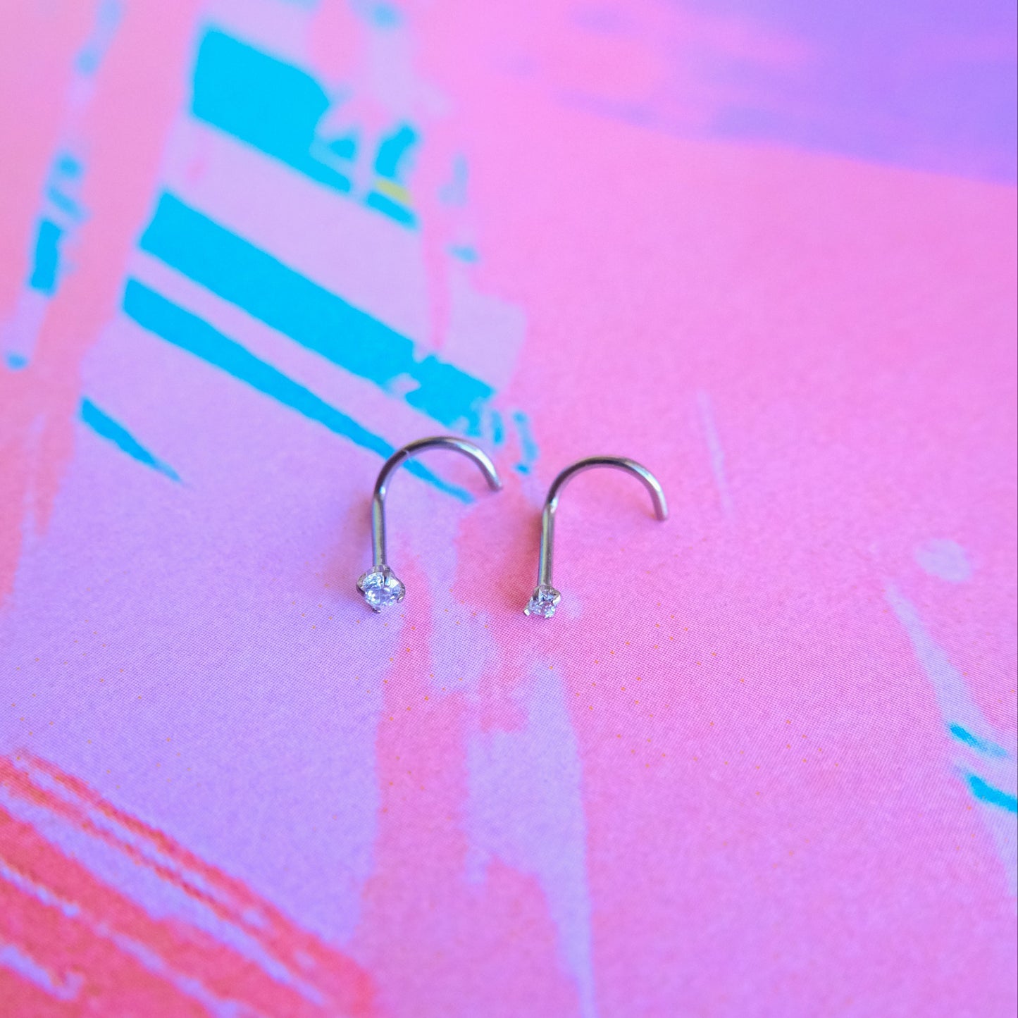 Titanium zircon nose twist