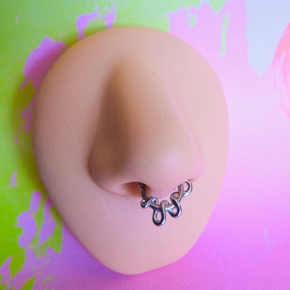 Titanium snake hinged segment